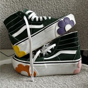 Vans Sk8-Hi Tapered Stackform OSF floral platform sneakers, size 5.5